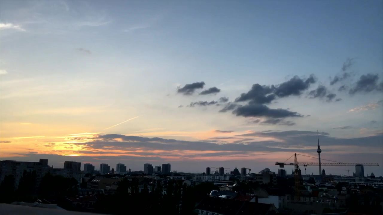 城市黄昏暮光之城日落