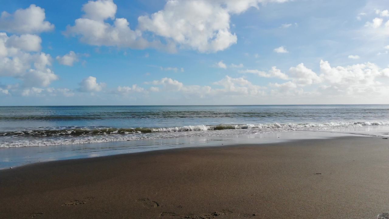 地平线海滩海天空