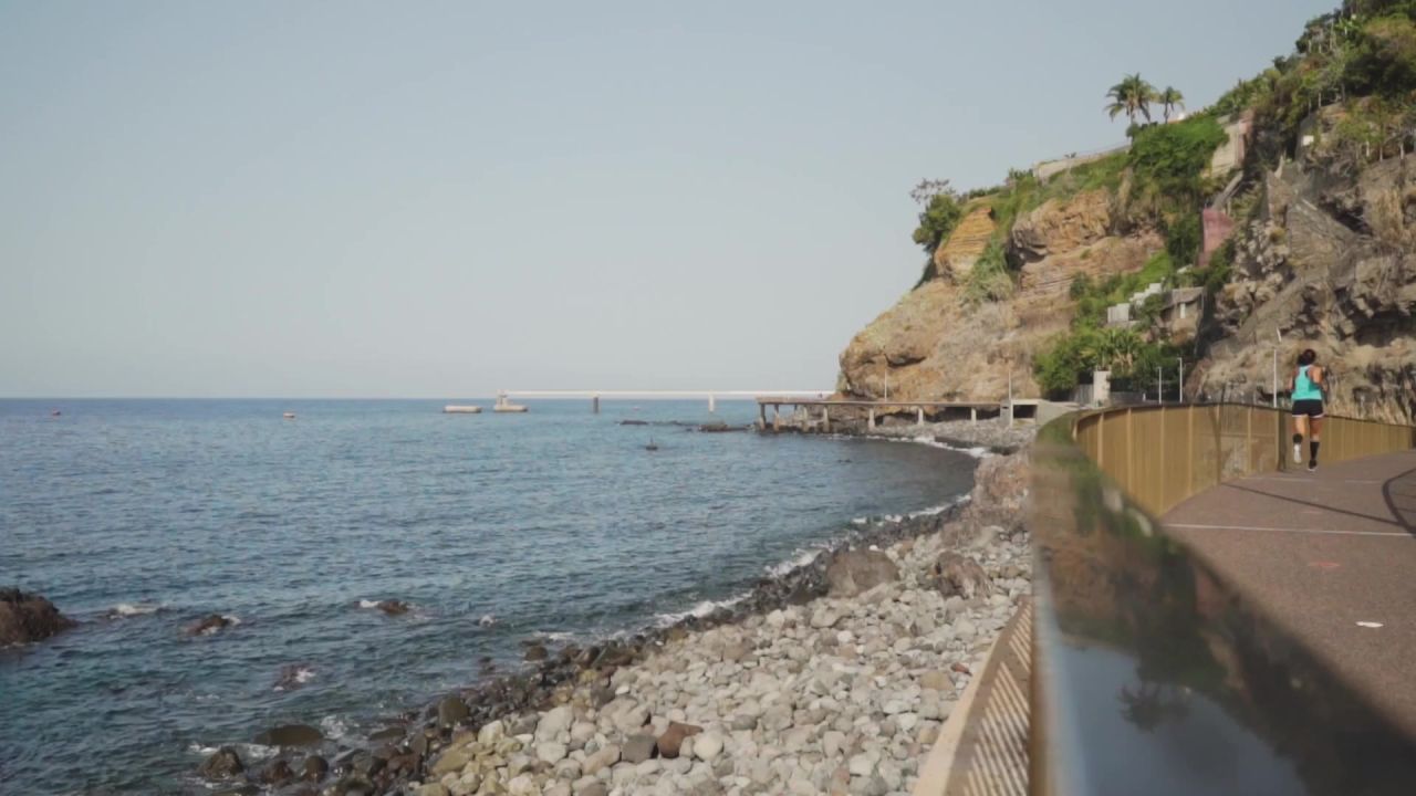 海运行水海洋慢跑