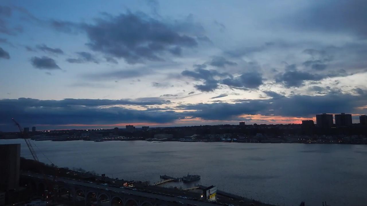 光天空晚上黑暗