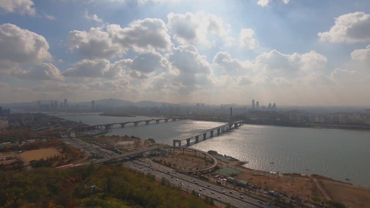 韩国汉城雄蜂清洁