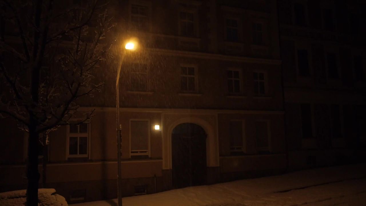 雪夜路城市冬天