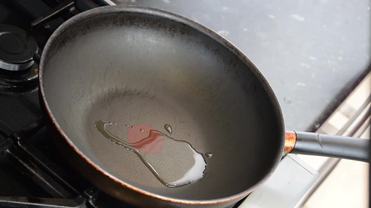 煸炒鸡亚洲餐