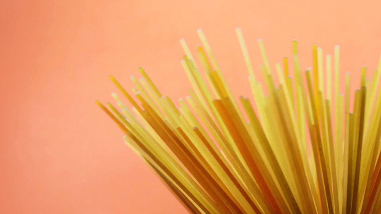 原油食品黄色意大利面