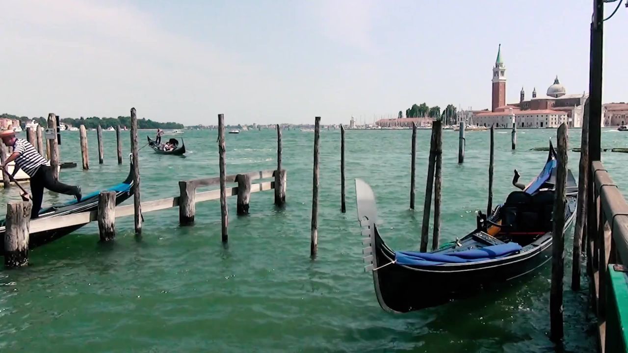 威尼斯夏天贡多拉旅行