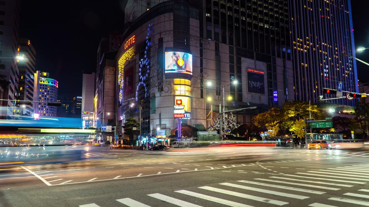 汉城街夜霓虹灯