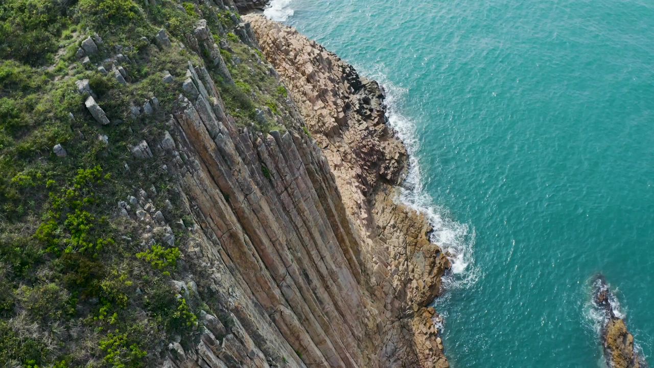悬崖崖海沿海