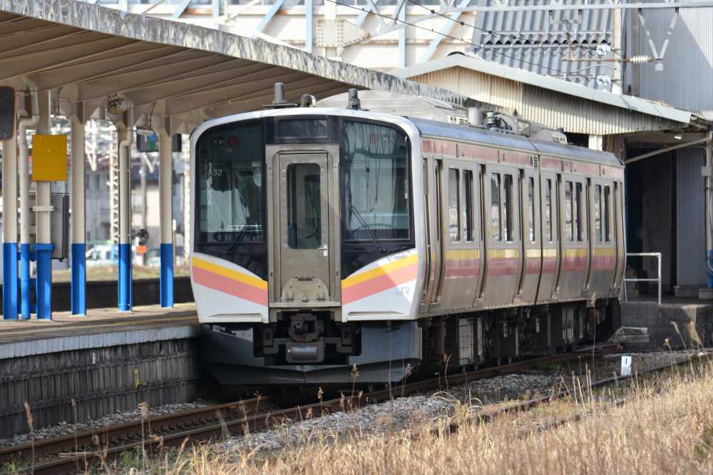 交通站火车车辆电动