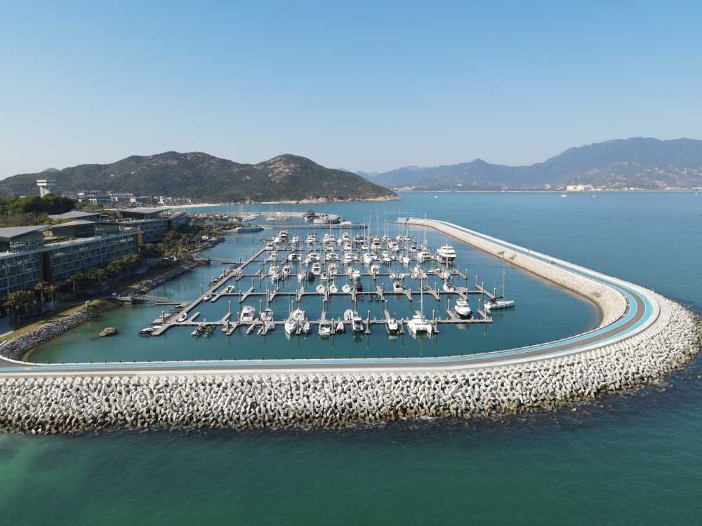 浪骑游艇会