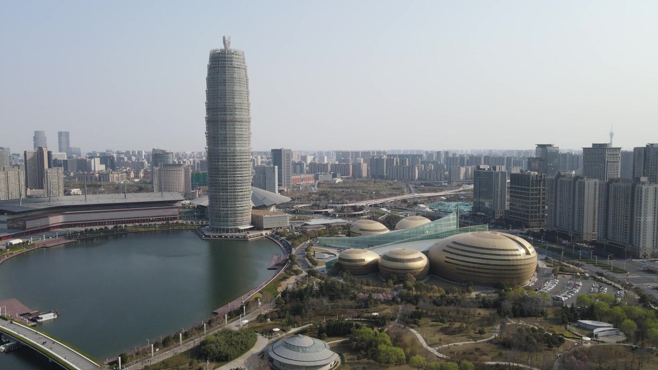 郑州CBD大玉米