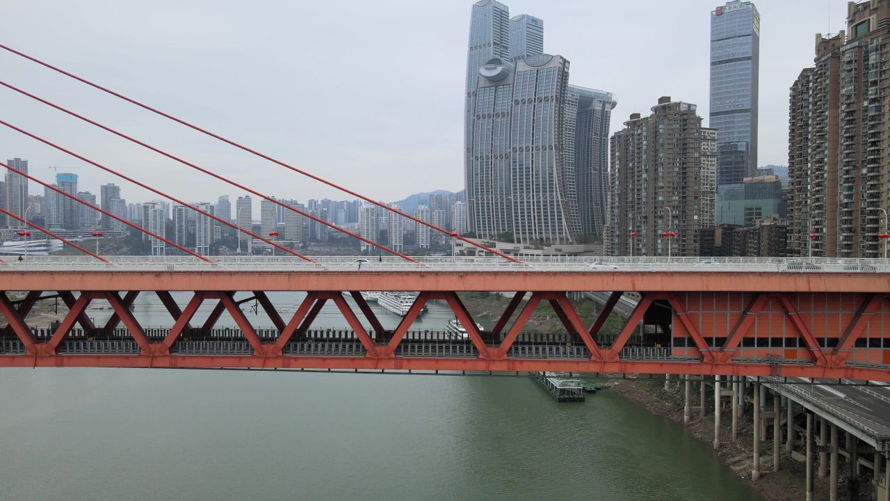 重庆千厮门嘉陵江大桥-地铁