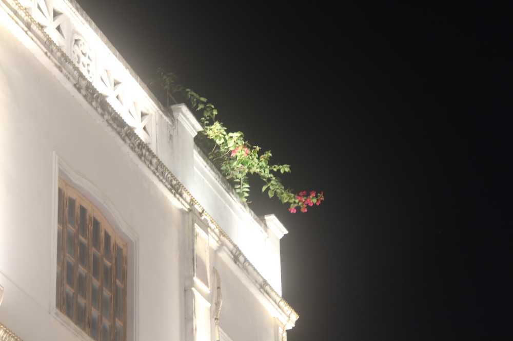 牌坊夜景