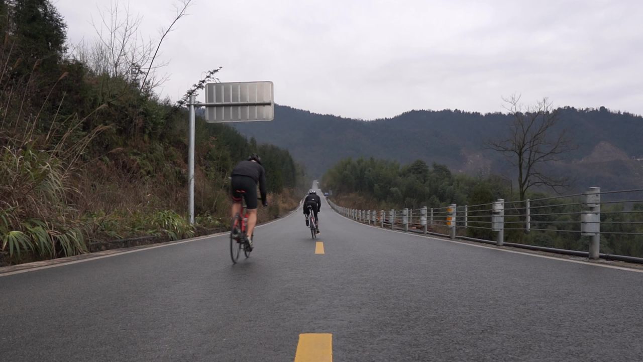 公路车