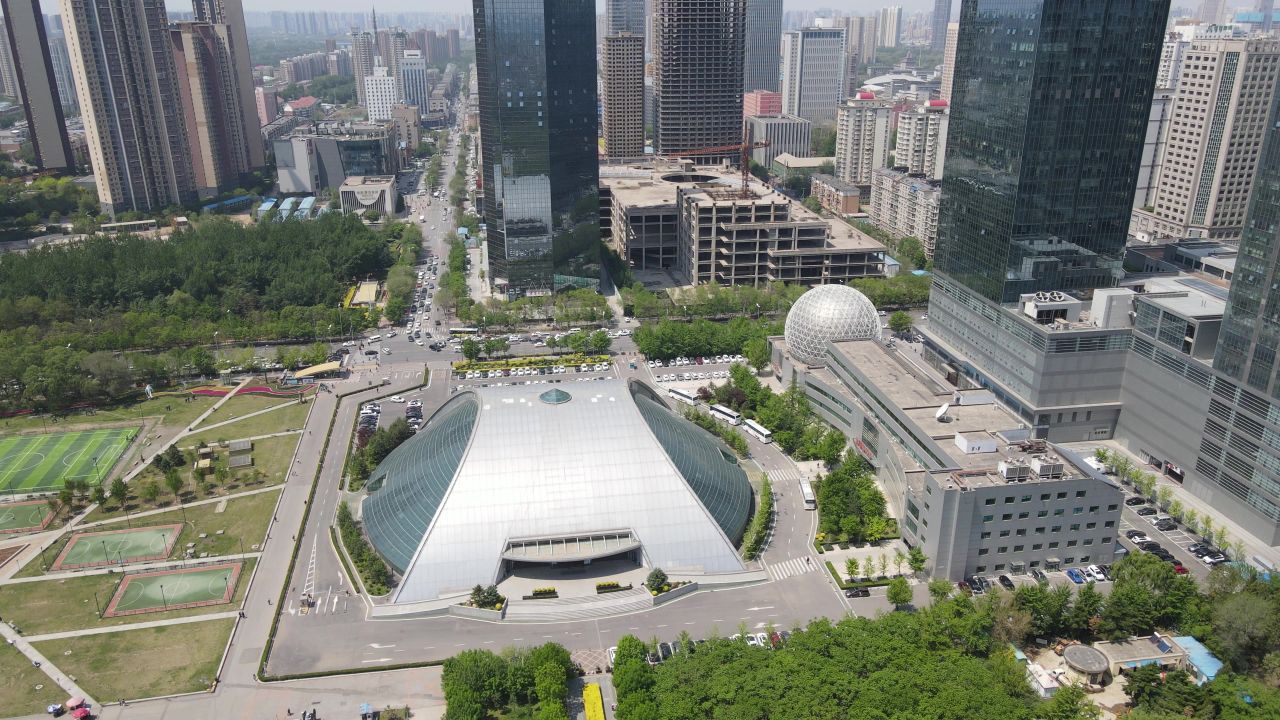城市上空航拍