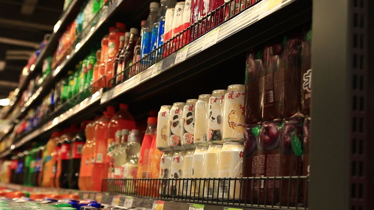 商场商品