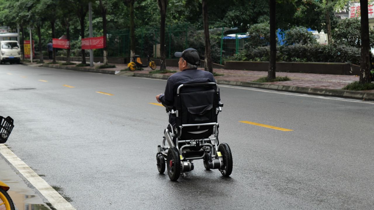 电轮椅