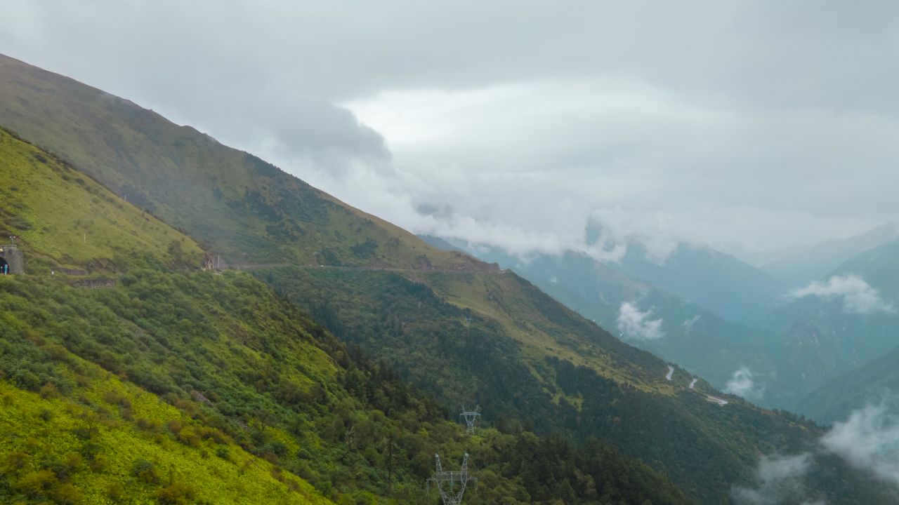 【8K】巴郎山一处的延时