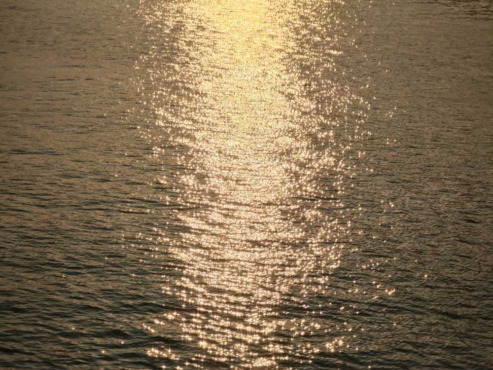 夕阳长江