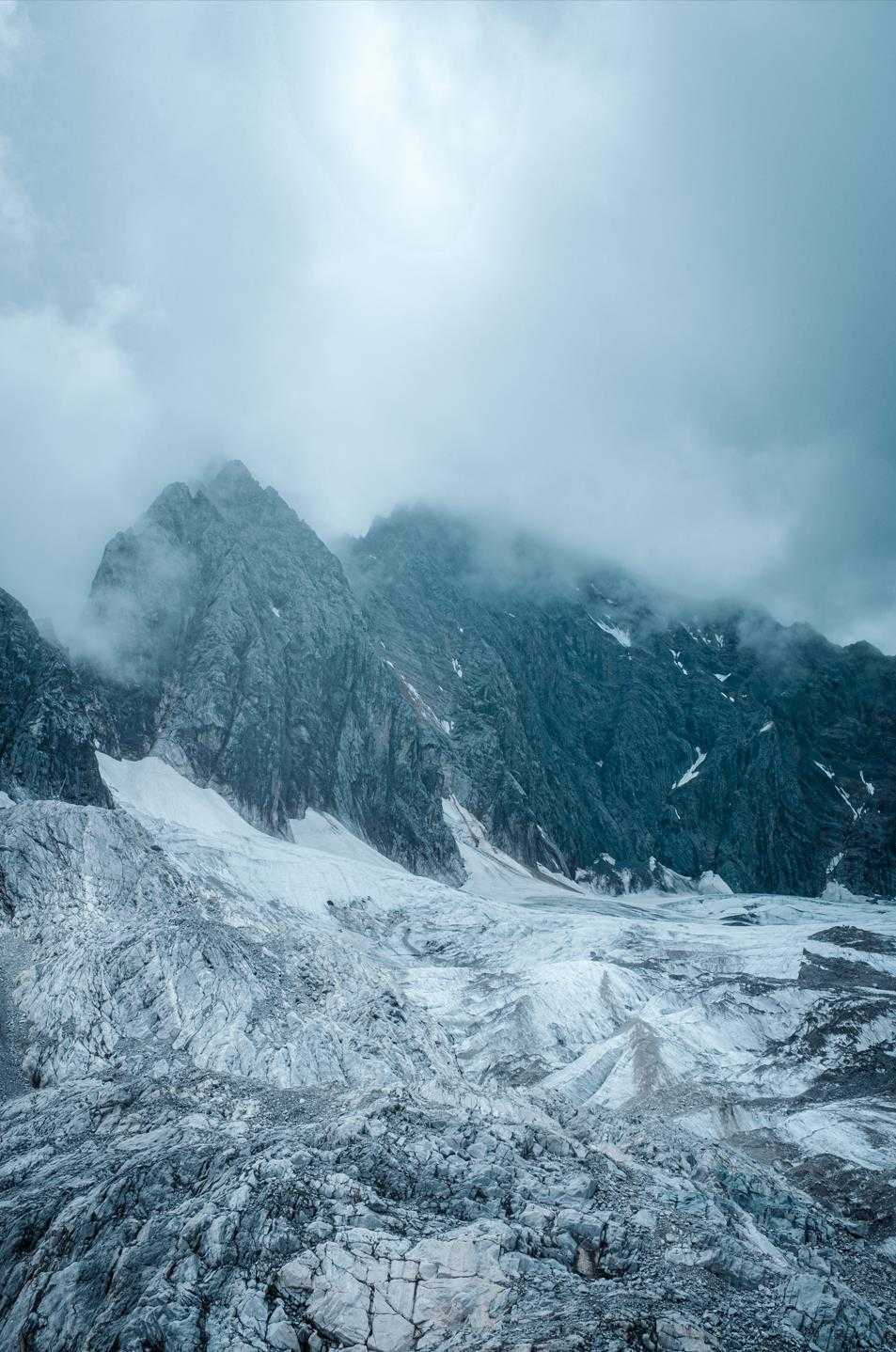 玉龙雪山