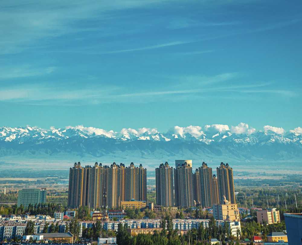 是雪山