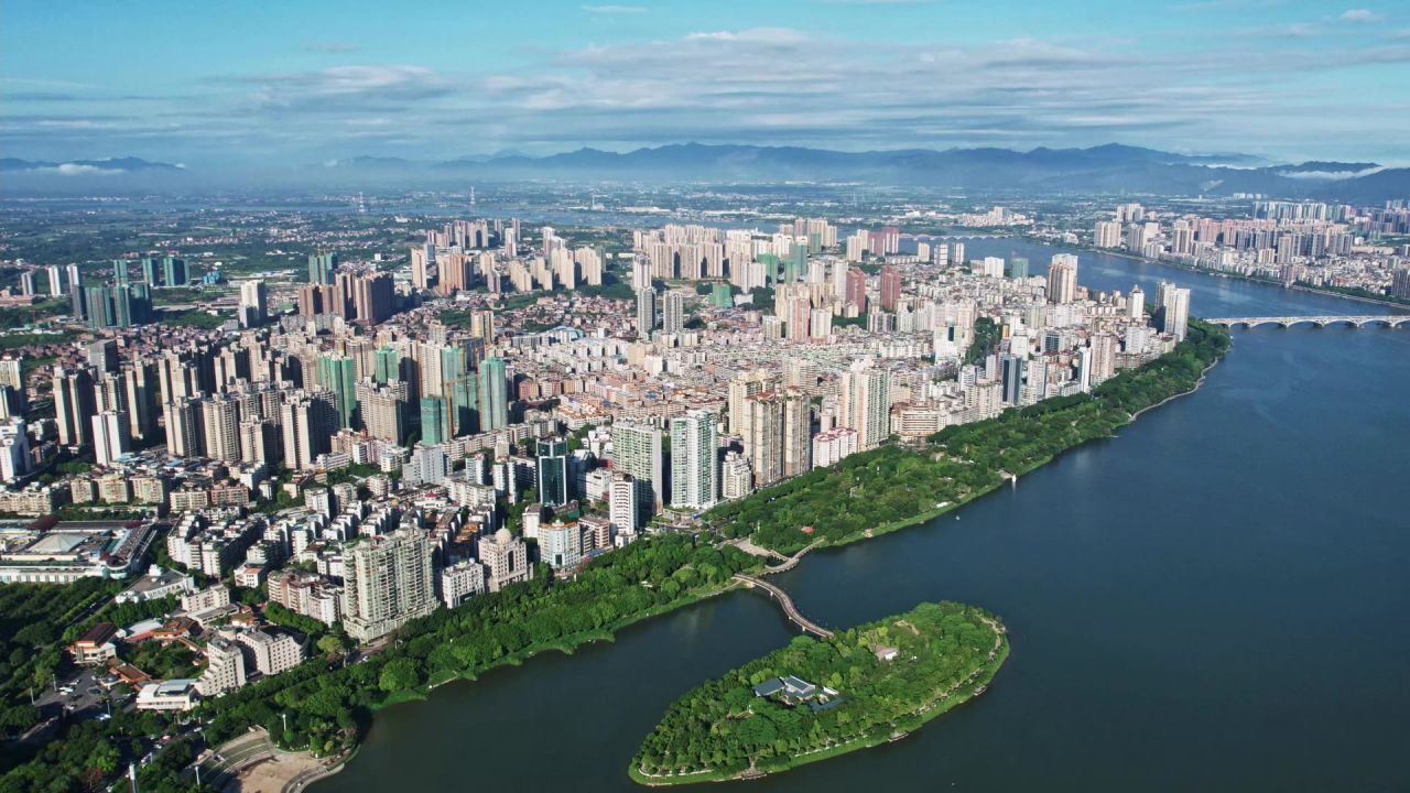 清远清城区无人机天际线航拍