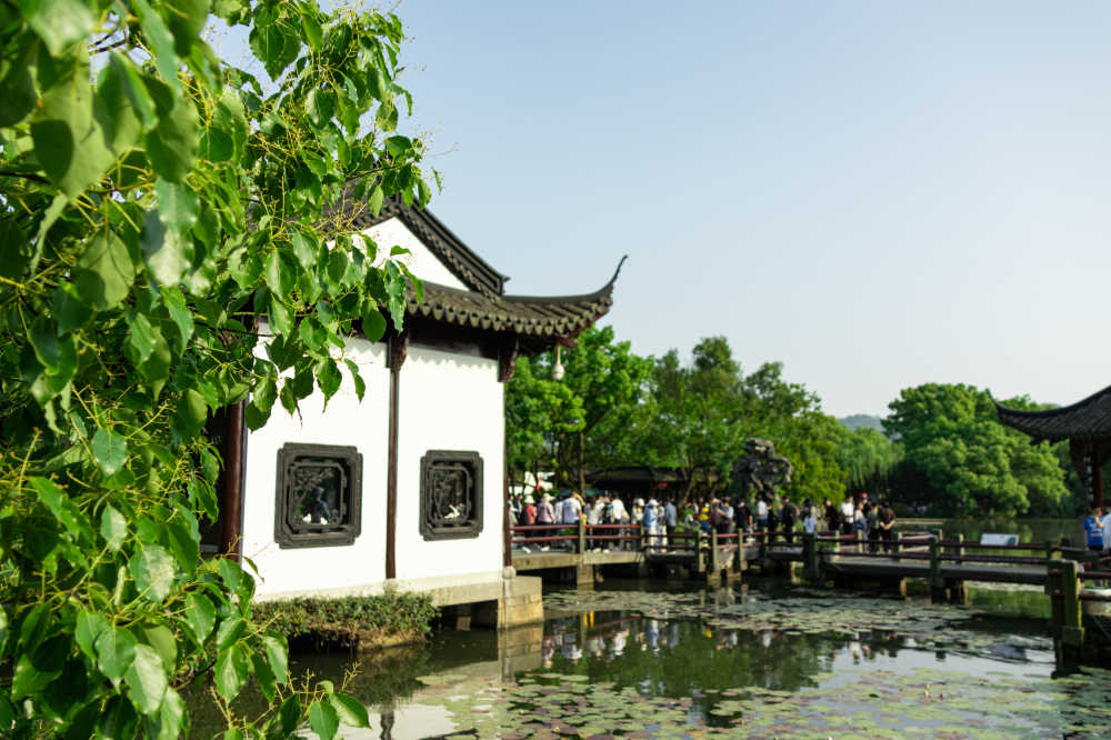 三潭印月
