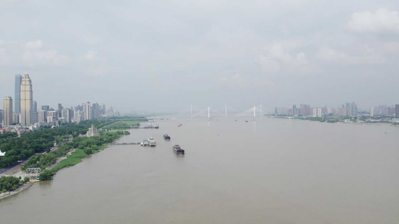长江边