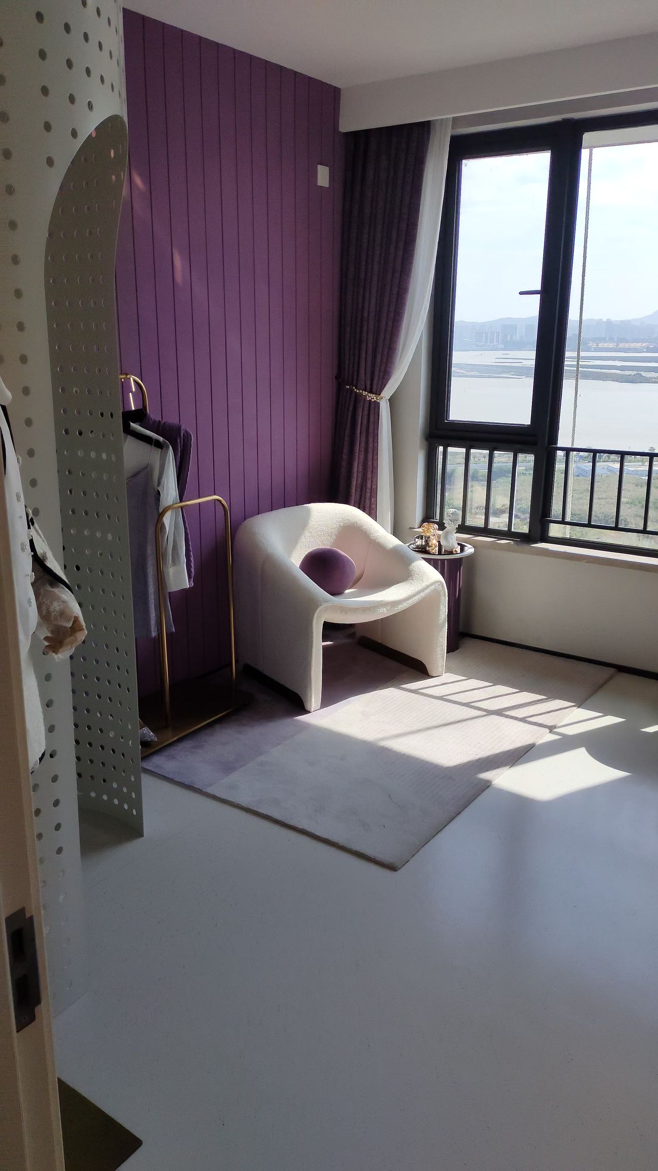 走进服装设计工作室01