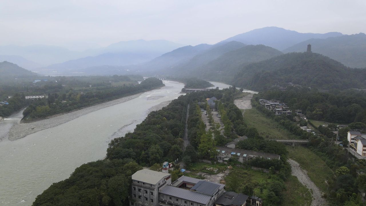 都江堰航拍 1