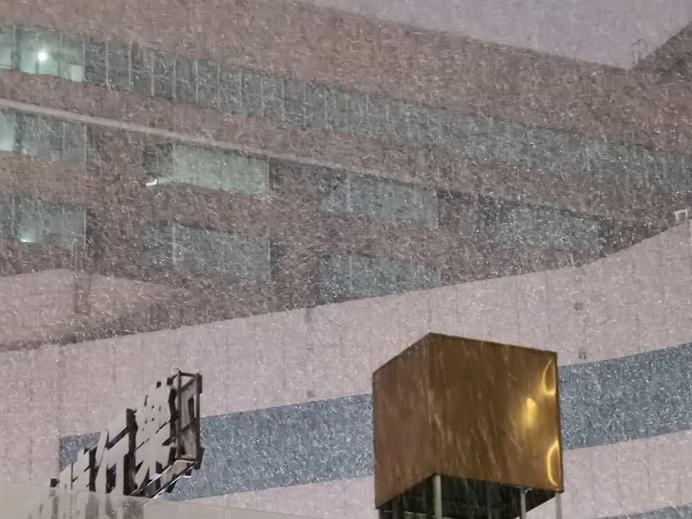 大雪纷飞