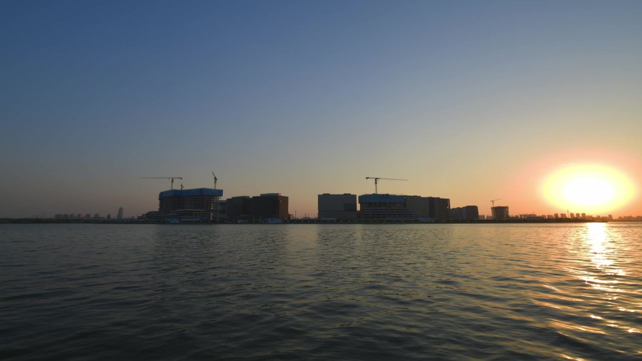 北龙湖开发 日转夜
