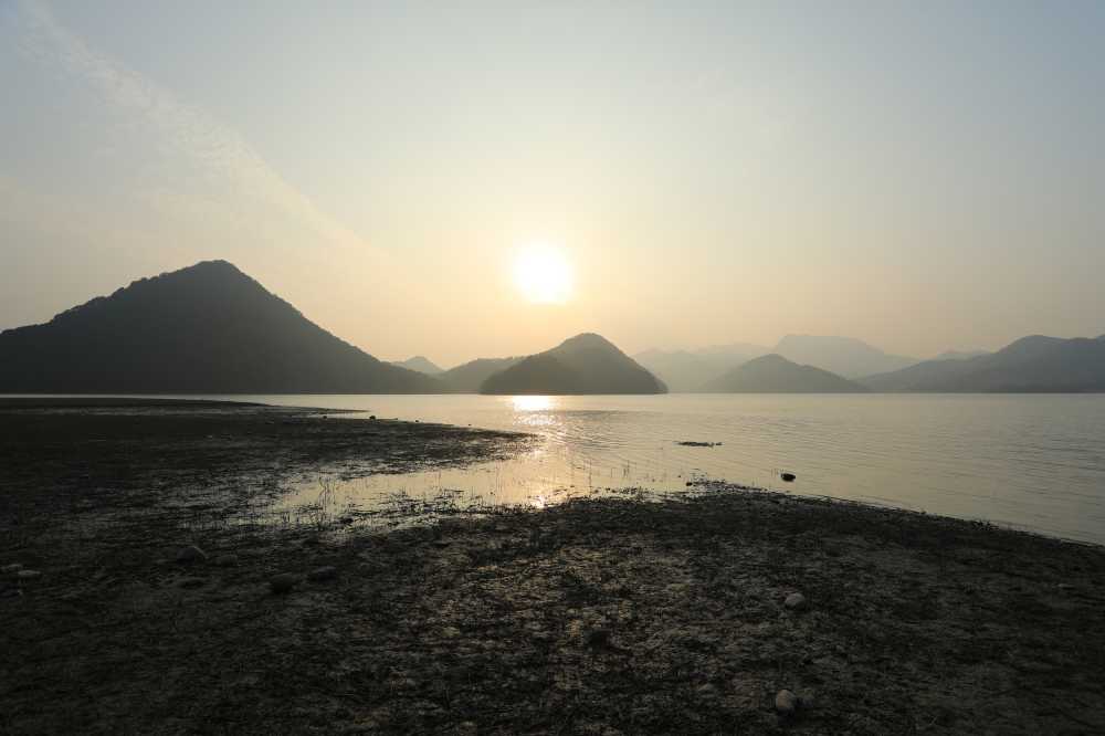山川日落