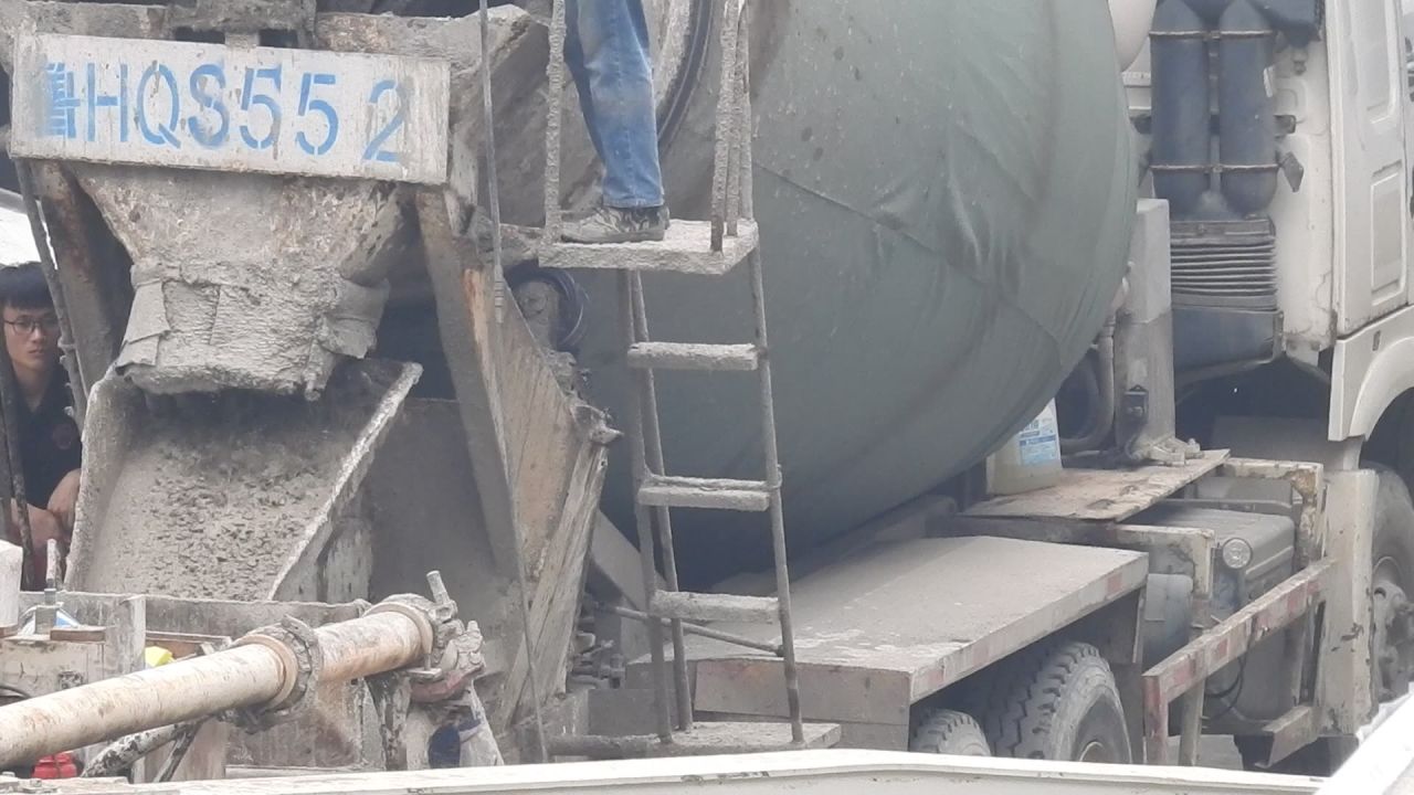 搅拌车 10