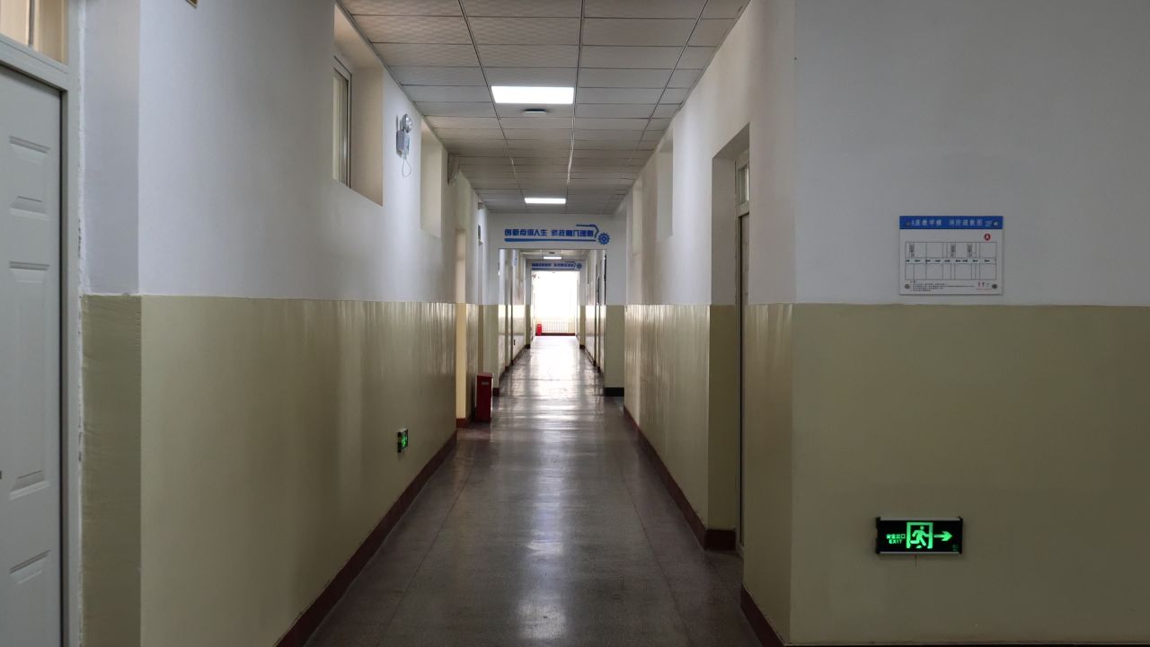 学校走廊