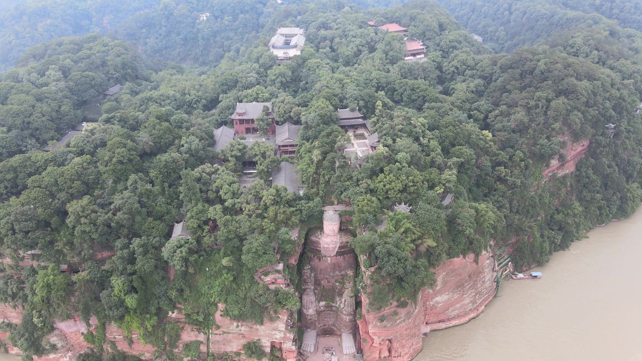 乐山大佛 航拍
