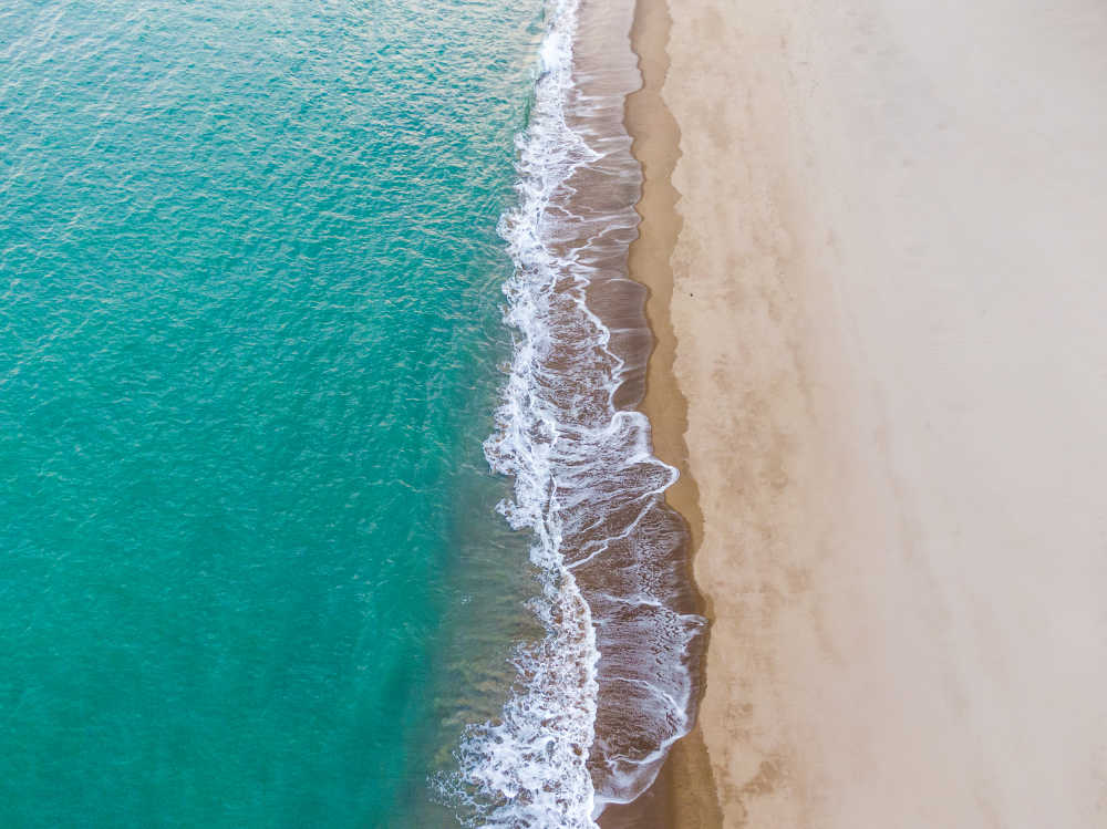 航拍海浪