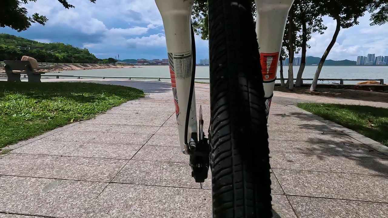 空镜山地车 4