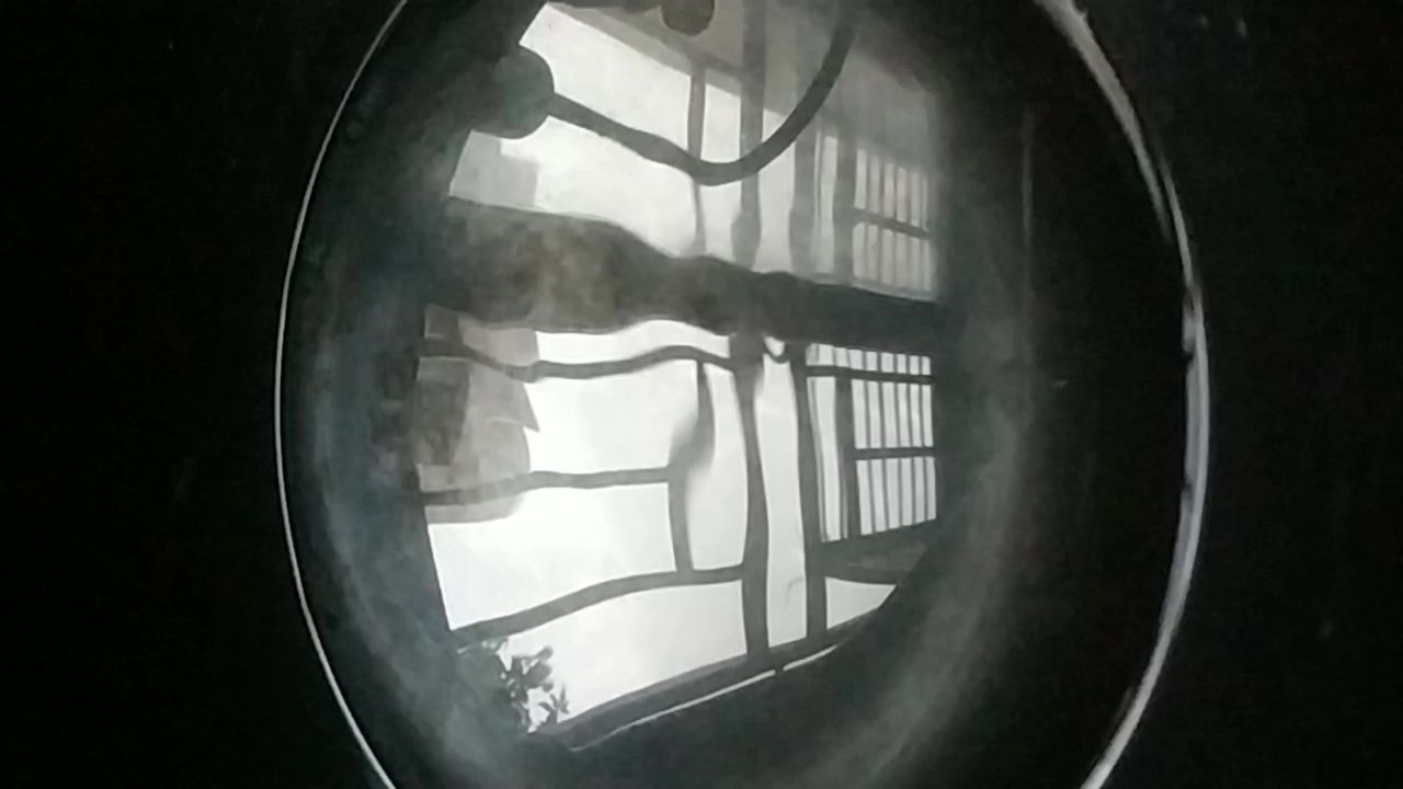 铁锅清水水滴(慢镜头)