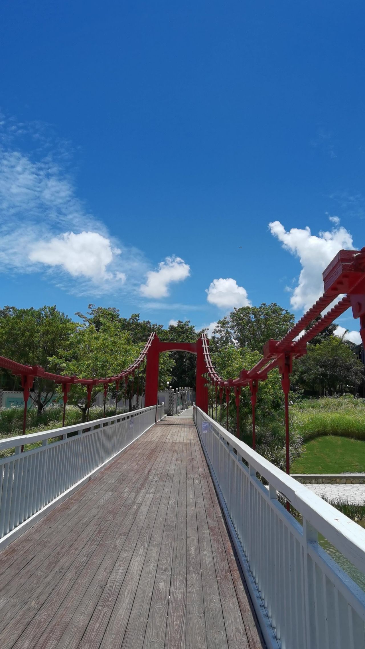 梧桐山虹桥