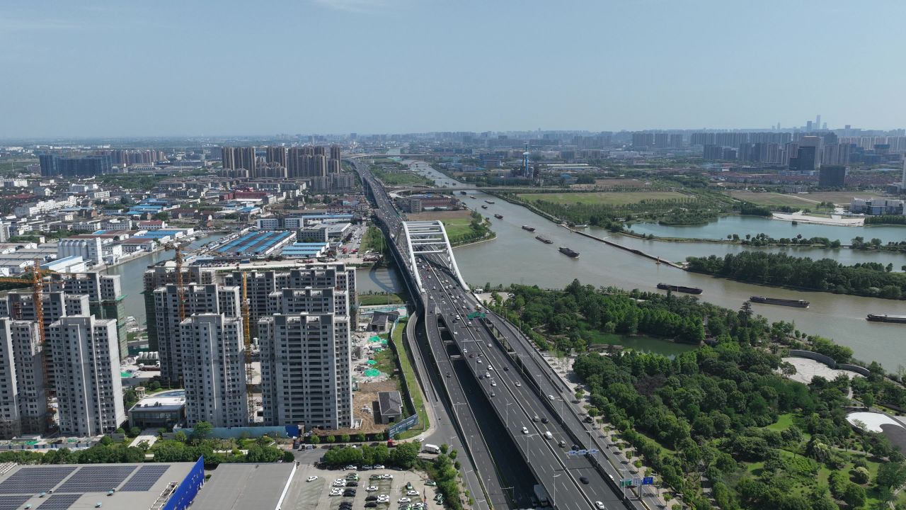 桥梁运河航拍延时
