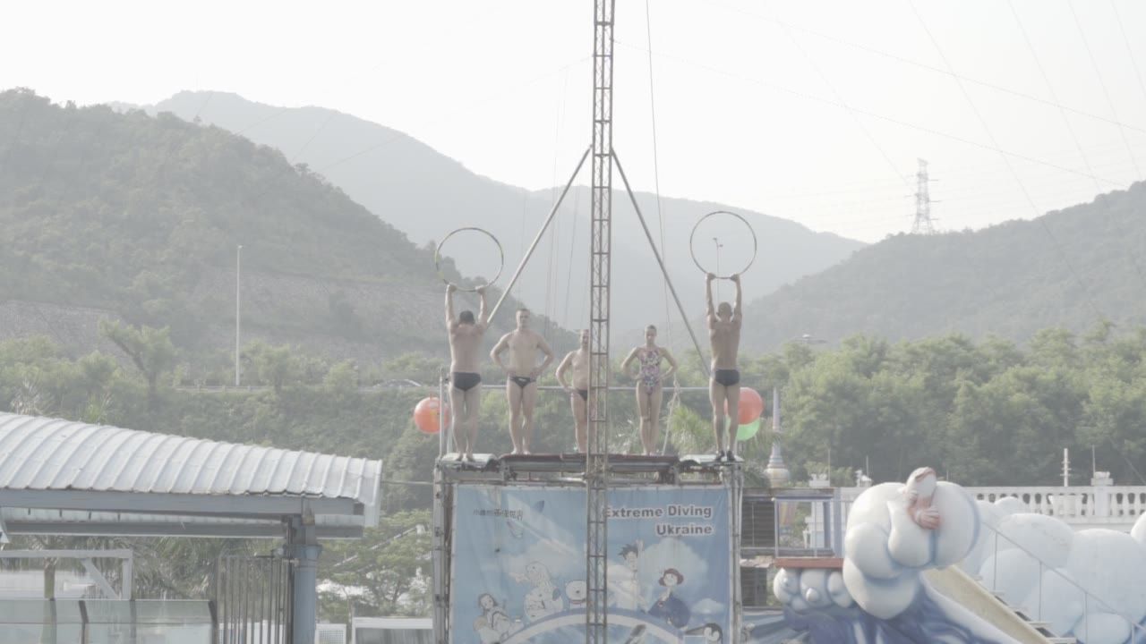 跳水表演