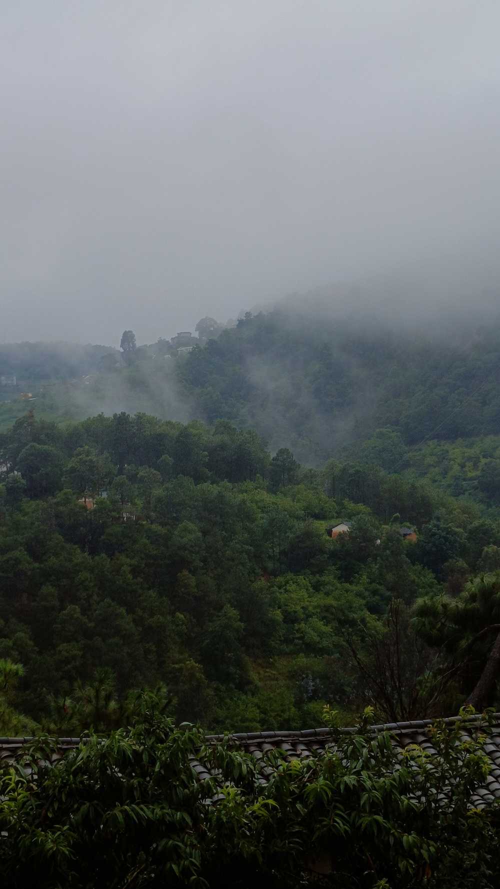 山间