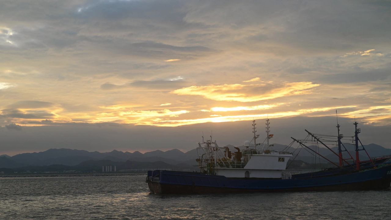 海湾，日落，火烧云，丁达尔