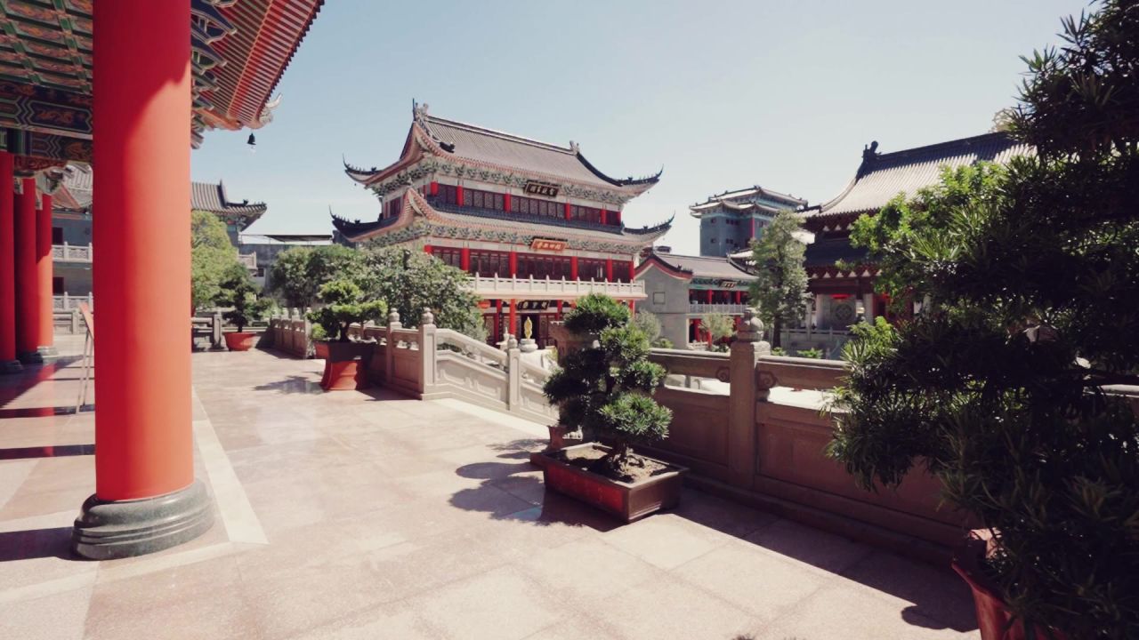 寺院大景