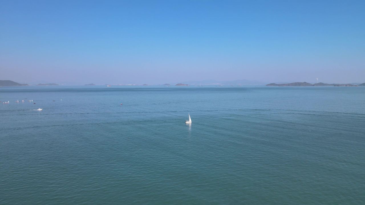 航拍追帆船