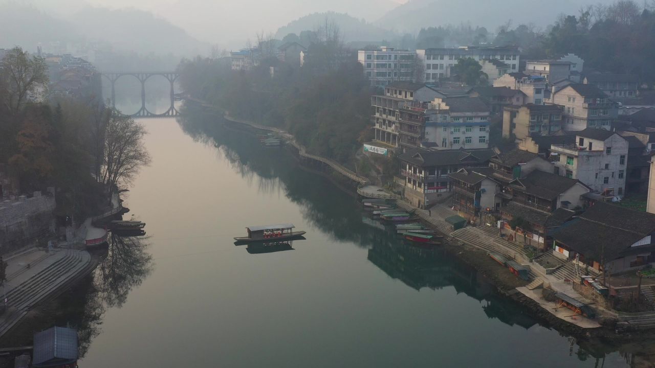 航拍湖南湘西茶峒古镇（边城）