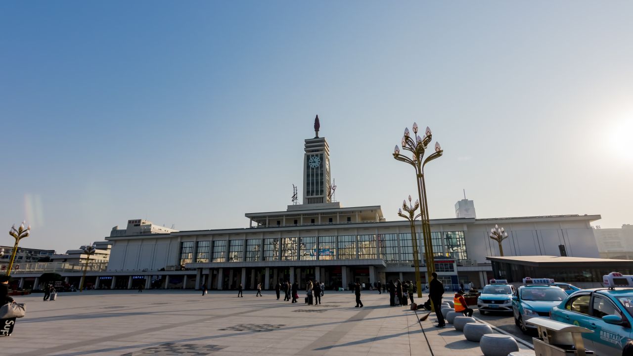 湖南长沙火车站大范围移动延时
