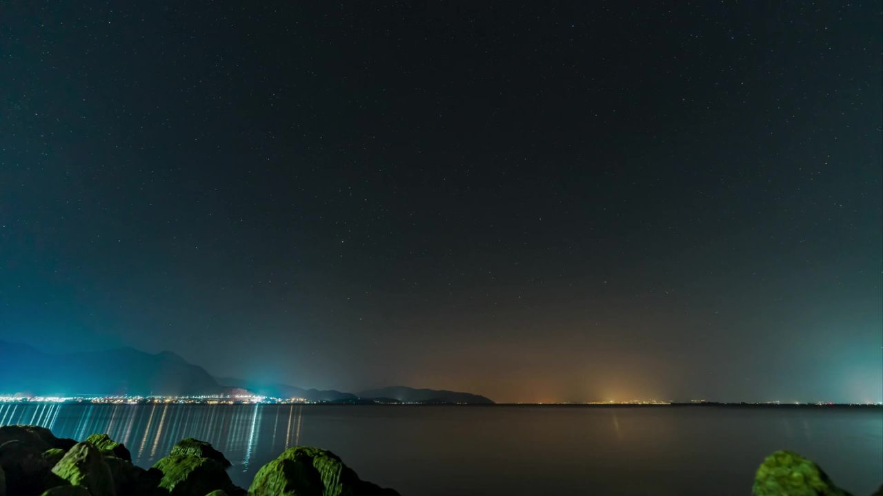 大理洱海银河星空延时摄影