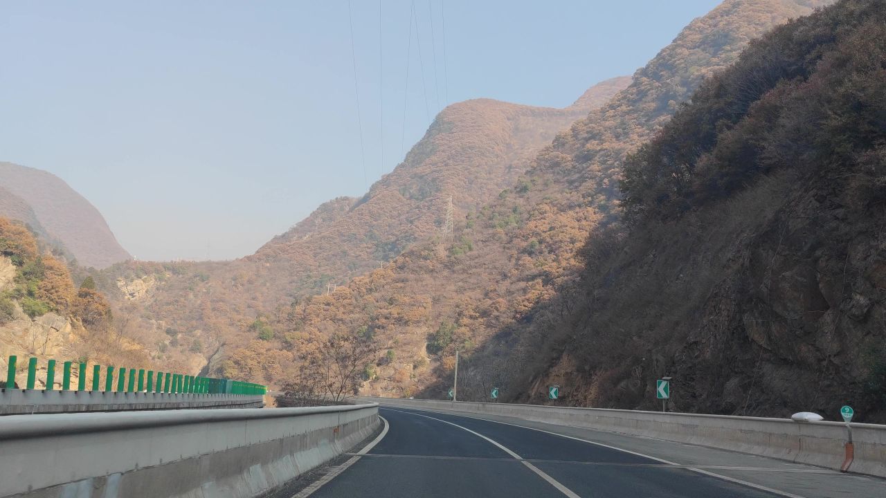 秦岭高速公路段