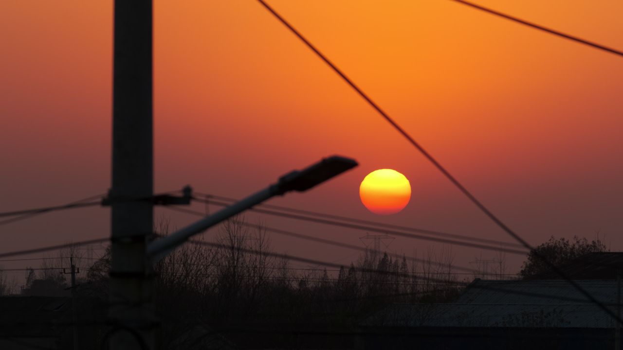 太阳落山路灯延时
